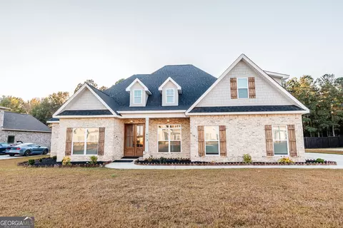 413 Stonegate Trl, Perry, GA 31069 photo 2
