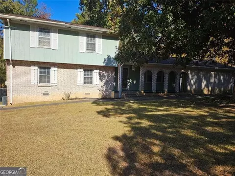 100 Hallie Ln, College Park, GA 30349