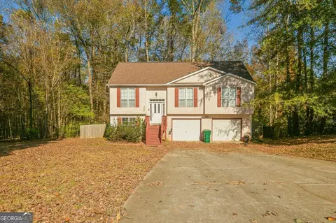 3950 Tyler Ct, Ellenwood, GA 30294