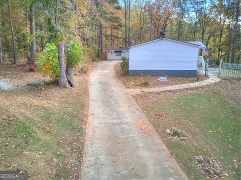 52 Hunters Way, Toccoa, GA 30577 photo 3