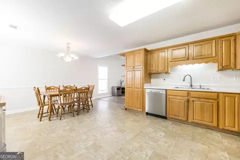 201 Shadow Pond Rd, Dublin, GA 31021 photo 12