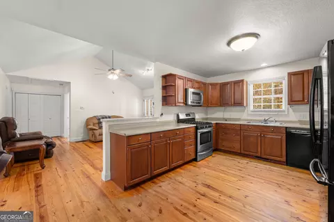 61 Taylor Rd, Toccoa, GA 30577 photo 12
