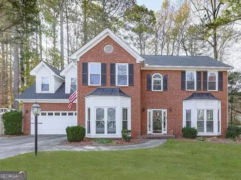 5502 Southlands Ct, Woodstock, GA 30188
