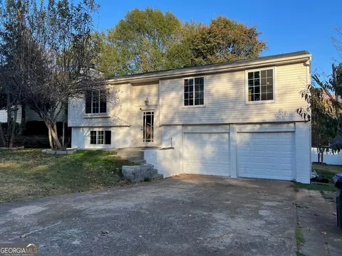 10425 Worthington Hl, Roswell, GA 30076
