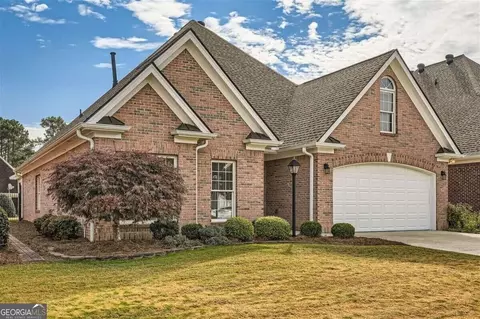 1704 Glenwood Way, Snellville, GA 30078