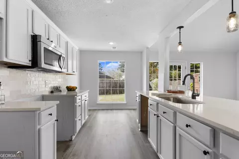 220 Longleaf Cir, Pooler, GA 31322 photo 4