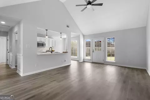 220 Longleaf Cir, Pooler, GA 31322 photo 8