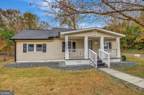 300 Colquitt St, Lagrange, GA 30241 photo 2