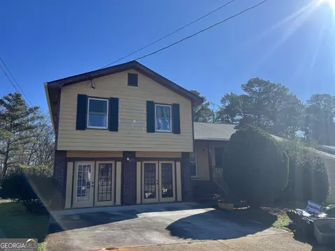 2070 Marbut Ln, Lithonia, GA 30058