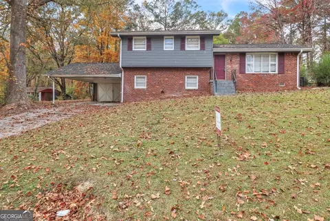 5375 Longmeadow Ln, Atlanta, GA 30349