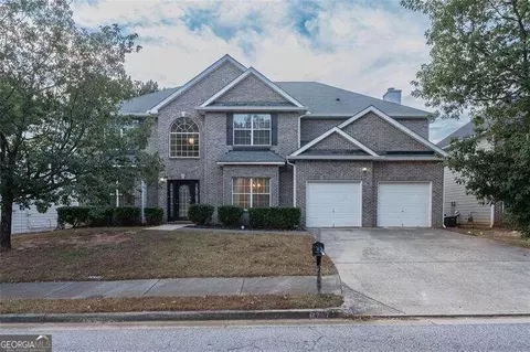 2757 Elkmont Rdg SW, Atlanta, GA 30331