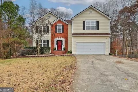 1815 Campbell Ives Dr, Lawrenceville, GA 30045