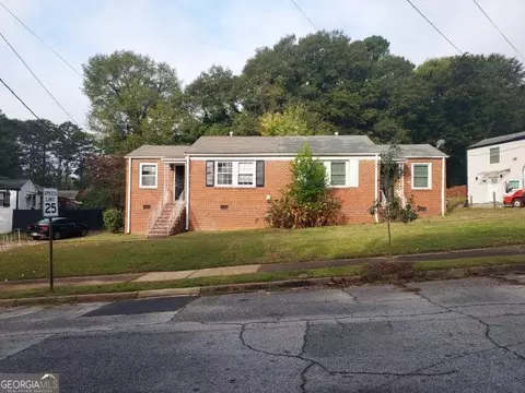 1751 Lisbon Dr SW, Atlanta, GA 30310