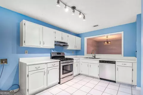 1406 N Crossing Dr NE, Atlanta, GA 30329