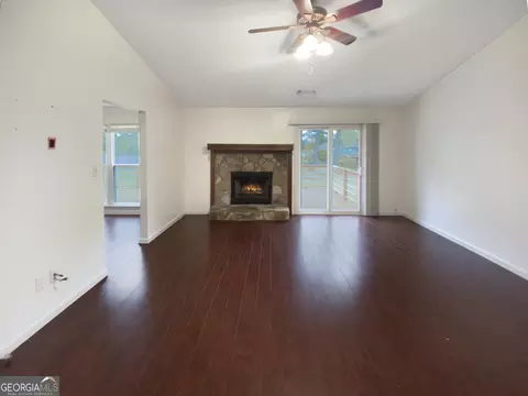 10874 Clearwater Dr, Hampton, GA 30228 photo 3