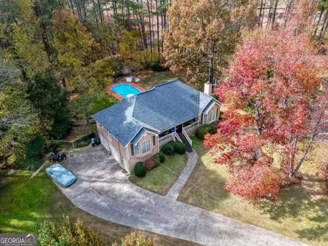 338 Maplewood Ln, Acworth, GA 30101