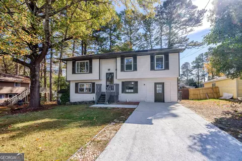 5138 Aberdeen Ct NW, Lilburn, GA 30047