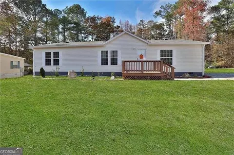 304 Stonegate Dr, Winder, GA 30680 photo 2