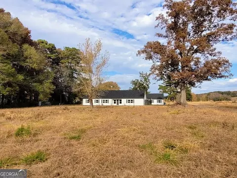 1970 Kelly Ranch Rd, Talladega, AL 35160