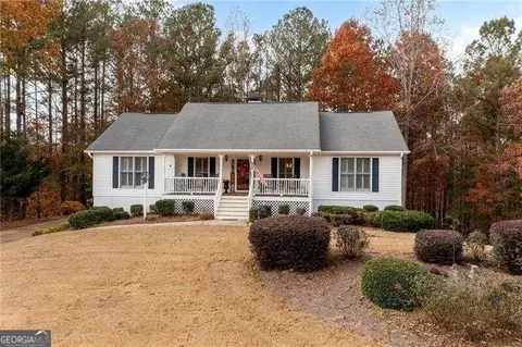 112 Laurel Way, Douglasville, GA 30134