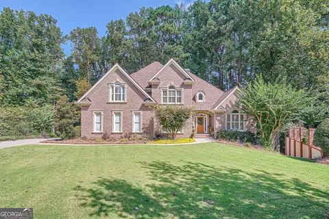 1353 Stratford Hall Ct, Grayson, GA 30017