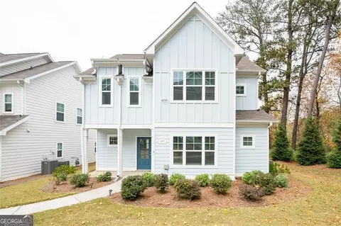 980 Shelnutt Dr, Marietta, GA 30060