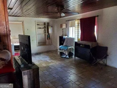 200 N Devane #--, Adel, GA 31620 photo 10