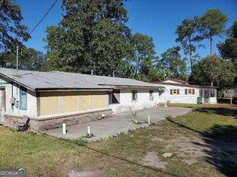 200 N Devane #--, Adel, GA 31620 photo 5