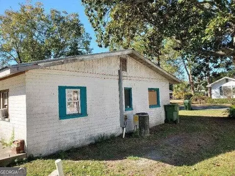 200 N Devane #--, Adel, GA 31620 photo 3