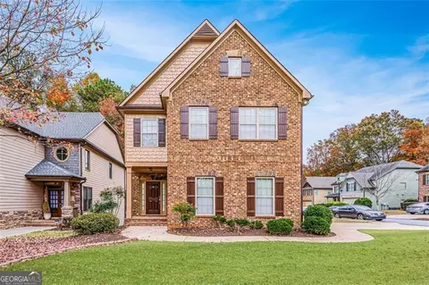 2579 Lake Manor Cir, Duluth, GA 30096
