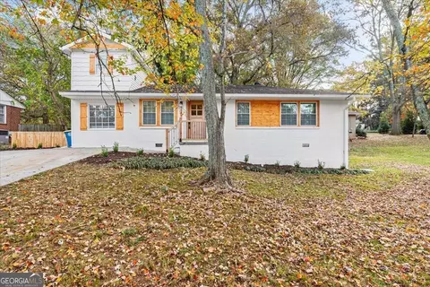 2478 Pine Dr NW, Kennesaw, GA 30152