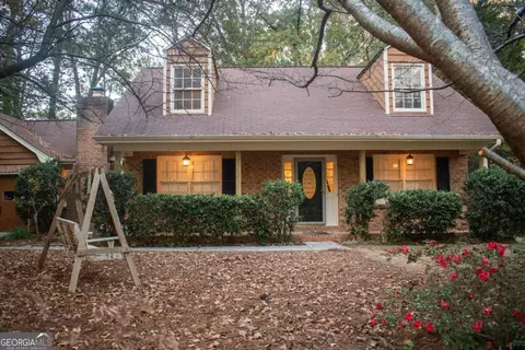 4015 Manor House Dr, Marietta, GA 30062