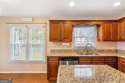 2475 Compton Pl, Suwanee, GA 30024 photo 12