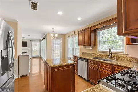 2475 Compton Pl, Suwanee, GA 30024 photo 13