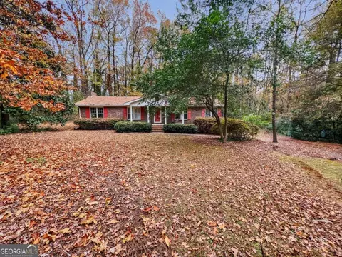 3551 Ebenezer Ct, Marietta, GA 30066
