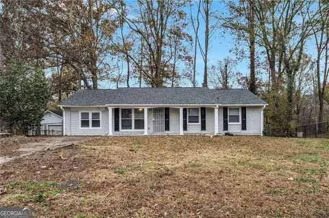 405 Wavelyn Way, Riverdale, GA 30274