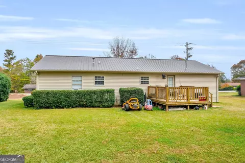 896 Skyline Dr, Toccoa, GA 30577 photo 5