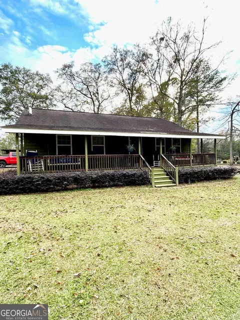 1902 E River Rd, Baxley, GA 31513 photo 1