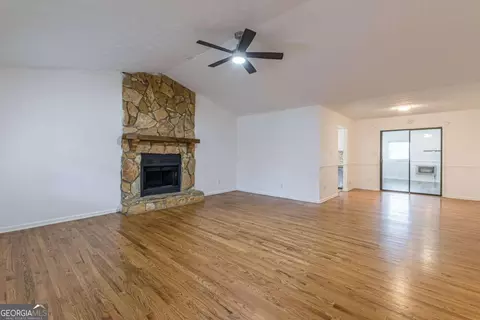 127 Farmbrook Trl, Stockbridge, GA 30281 photo 9