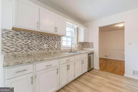 127 Farmbrook Trl, Stockbridge, GA 30281 photo 20