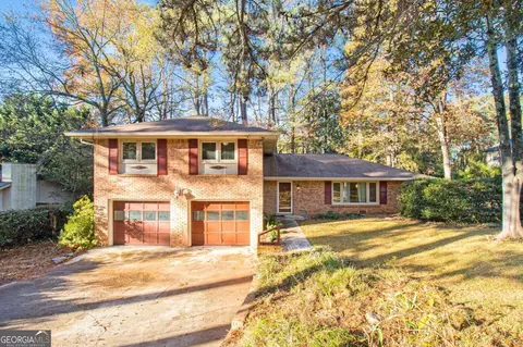 2618 Henderson Rd, Tucker, GA 30084