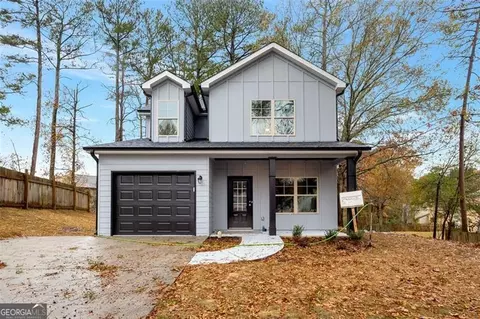 2213 Marbut Farms Trce, Lithonia, GA 30058