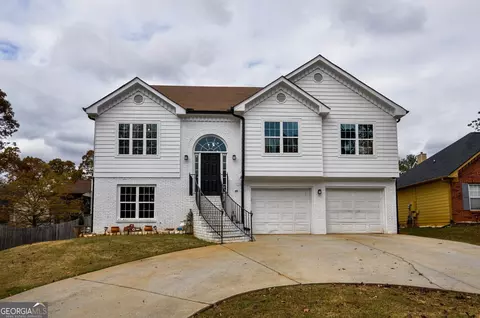 261 Oak Vista Ct, Lawrenceville, GA 30044