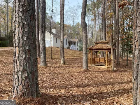 150 Spring Forest Way, Sharpsburg, GA 30277