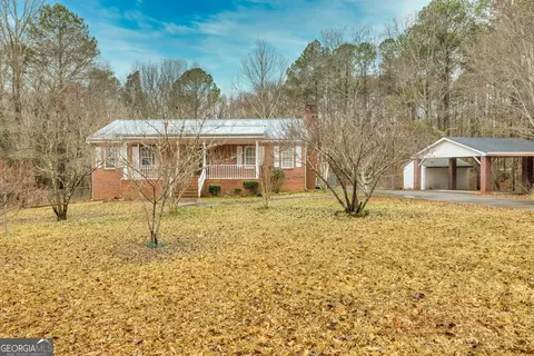 498 Camp Lake Rd, Monroe, GA 30655