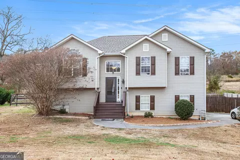 258 Hunters Crossing Dr, Calhoun, GA 30701