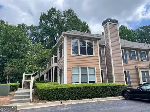 209 Abingdon Way, Sandy Springs, GA 30328
