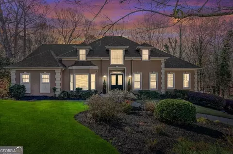 290 Foxley Way, Roswell, GA 30075