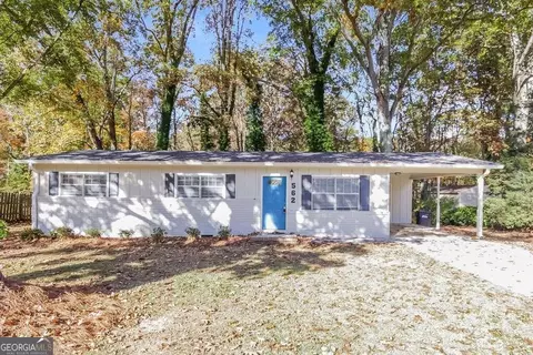 562 Oak Hills Rd SW, Mableton, GA 30126