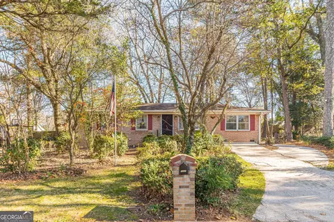 1141 Dantel Ct, Stone Mountain, GA 30083